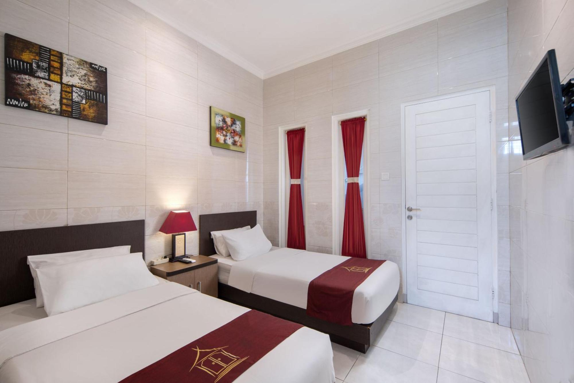 Angkul Angkul Beach Inn Kuta By Kamara Exterior foto