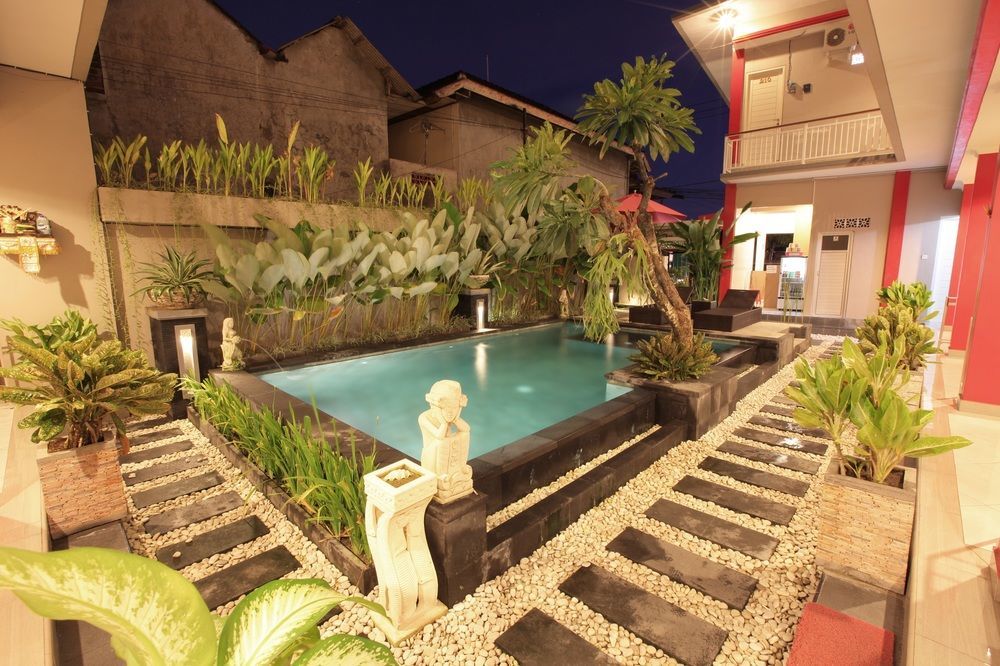 Angkul Angkul Beach Inn Kuta By Kamara Exterior foto